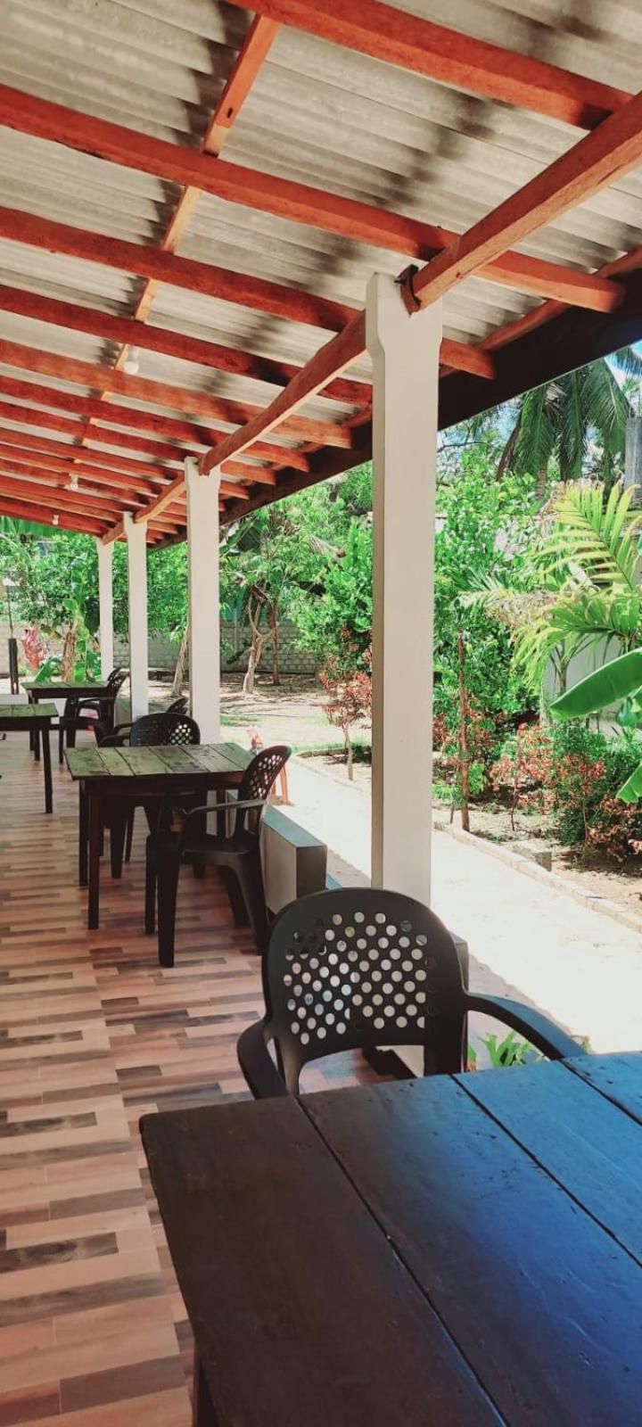 Nilaveli Beach Rooms Exterior photo